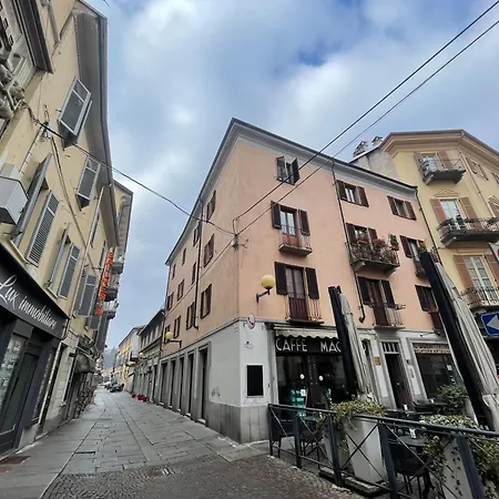 La Piazzetta, Il Centro Di فندق بييلا